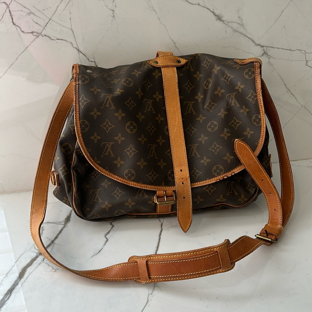 LV mail carrier LRG bag